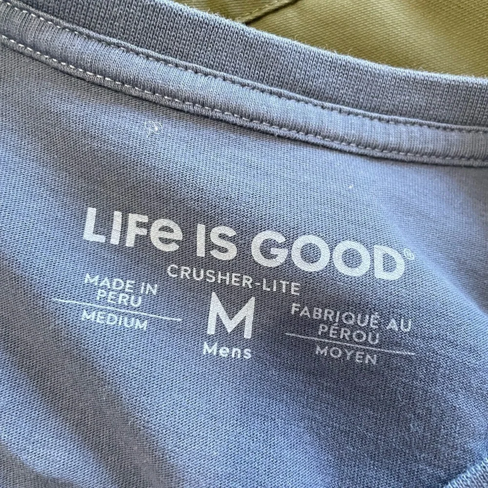 LIFE IS GOOD Yeti For‎ Winter Tee Man’s Size M